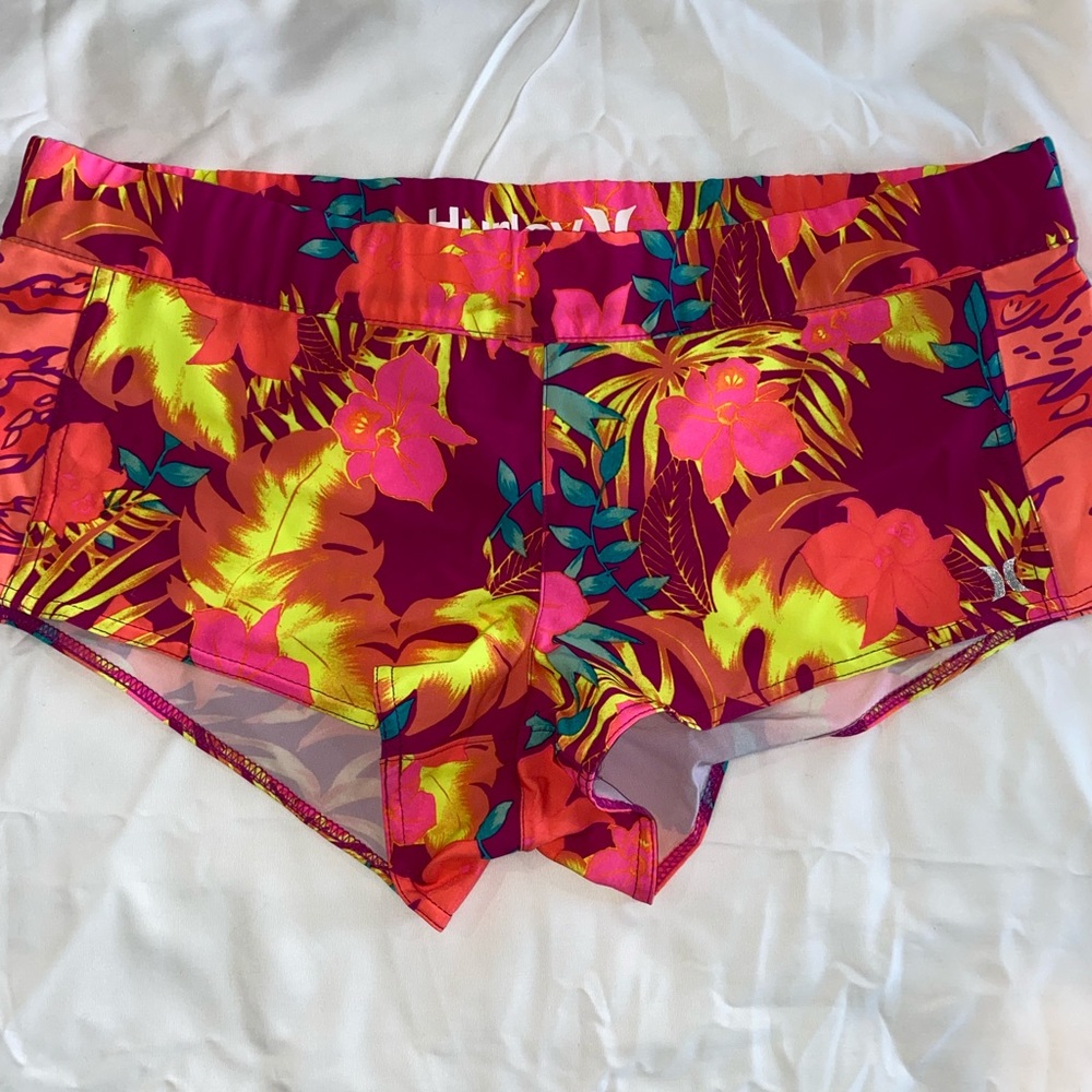 Hurley shorts